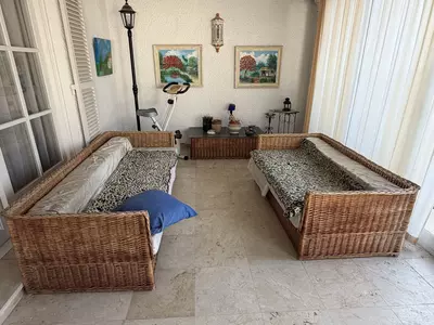 Townhouse in El Paraiso