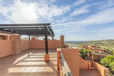 Penthouse in Casares Playa