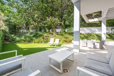 Ground Floor Apartment in Benahavís