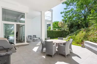 Ground Floor Apartment in Benahavís