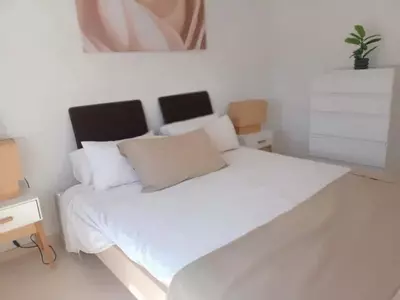 Middle Floor Apartment in Estepona