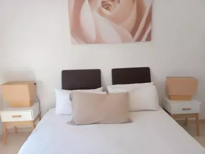Middle Floor Apartment in Estepona