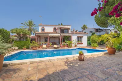Detached Villa in Marbella