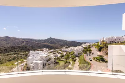 Middle Floor Apartment in Marbella
