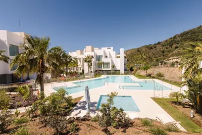 Middle Floor Apartment in Marbella