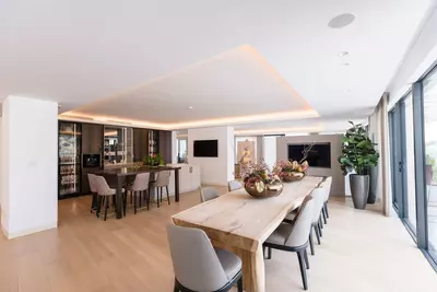 Middle Floor Apartment in Marbella