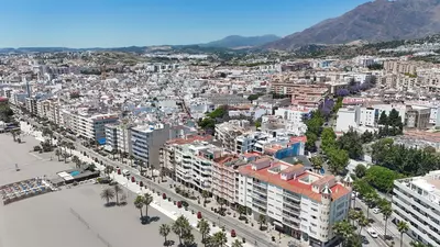 Middle Floor Apartment in Estepona