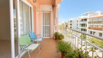 Middle Floor Apartment in Estepona