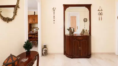 Middle Floor Apartment in Estepona