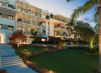 Middle Floor Apartment in Estepona