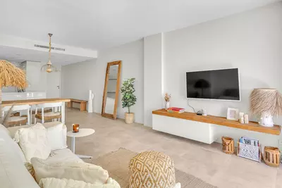Top Floor Apartment in Estepona