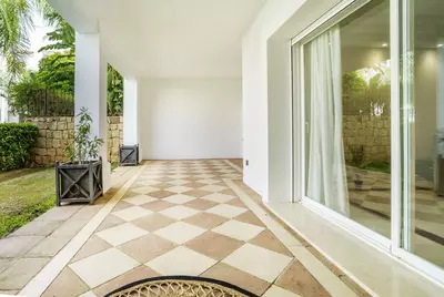 Ground Floor Apartment in Marbella