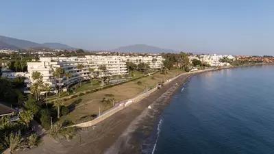 Middle Floor Apartment in Estepona