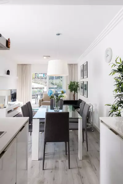 Middle Floor Apartment in Benahavís