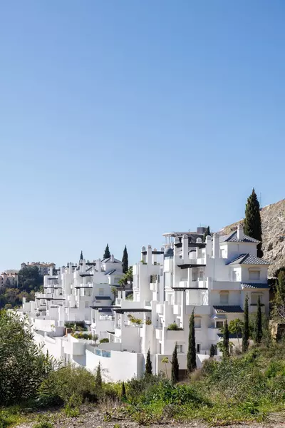Middle Floor Apartment in Benahavís