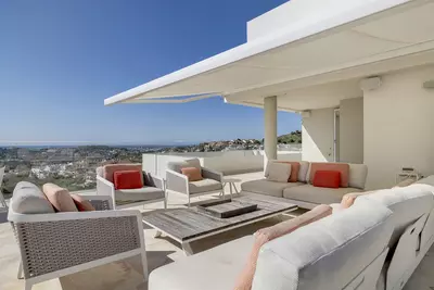 Penthouse Duplex in Nueva Andalucía