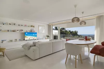 Penthouse Duplex in Nueva Andalucía