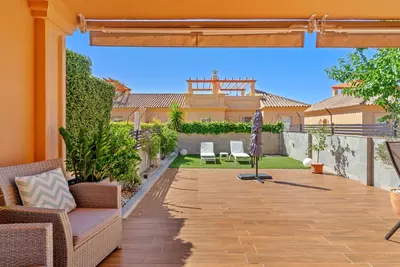 Semi-Detached House in Estepona