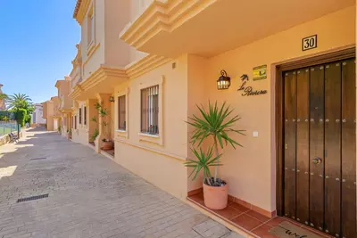 Semi-Detached House in Estepona