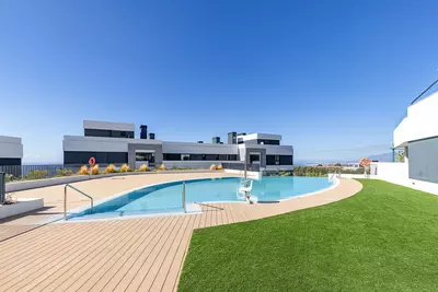 Middle Floor Apartment in Marbella