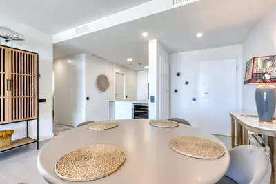 Middle Floor Apartment in Marbella