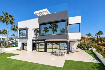 Semi-Detached House in Estepona