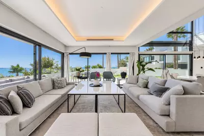 Semi-Detached House in Estepona