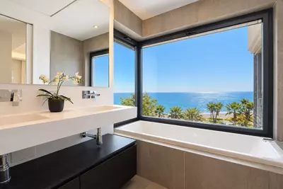 Semi-Detached House in Estepona