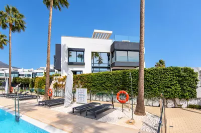 Semi-Detached House in Estepona