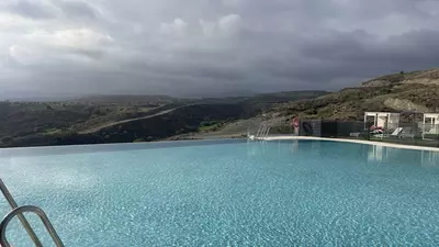 Middle Floor Apartment in El Paraiso