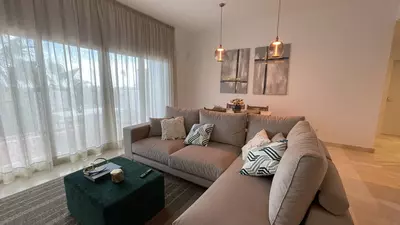 Middle Floor Apartment in El Paraiso