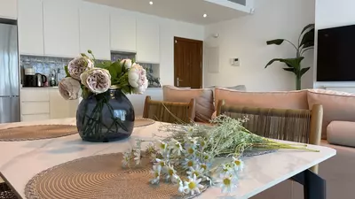 Middle Floor Apartment in El Paraiso