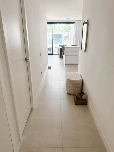 Middle Floor Apartment in Selwo