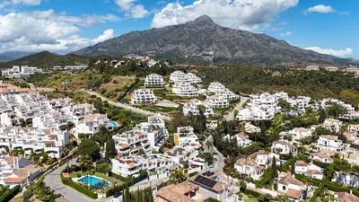 Townhouse in Nueva Andalucía