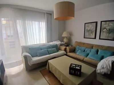 Middle Floor Apartment in Estepona