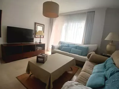 Middle Floor Apartment in Estepona