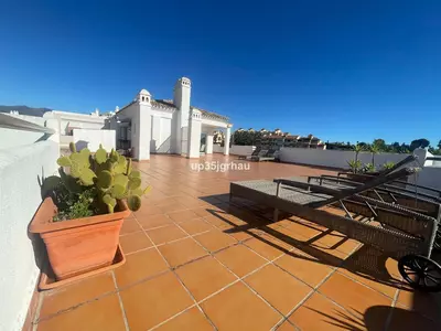 Penthouse in Estepona