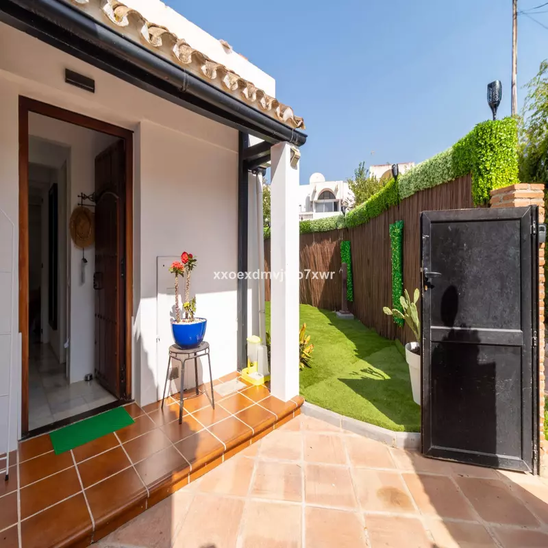 Semi-Detached House in Estepona