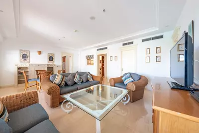 Middle Floor Apartment in Marbella