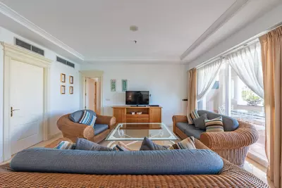 Middle Floor Apartment in Marbella