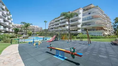 Middle Floor Apartment in Guadalmina Alta