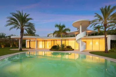 Detached Villa in Casares