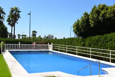Middle Floor Apartment in Nueva Andalucía
