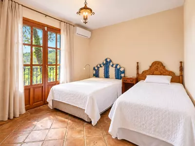 Finca - Cortijo in Benahavís