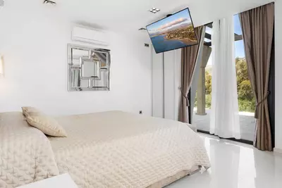 Detached Villa in Nueva Andalucía