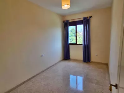 Middle Floor Apartment in Costalita