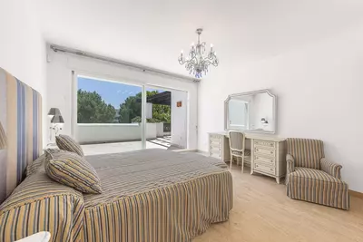 Top Floor Apartment in Río Real