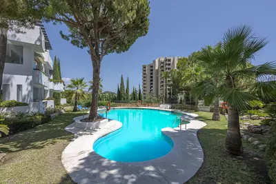 Top Floor Apartment in Río Real