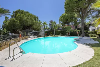Top Floor Apartment in Río Real