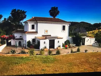 Finca - Cortijo in Estepona